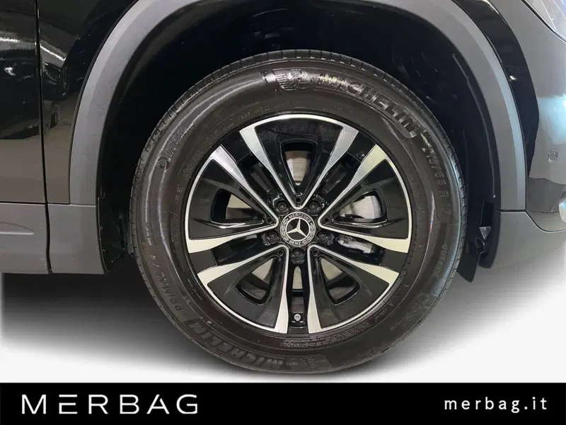 Mercedes-Benz GLA SUV usata a Milano (17)