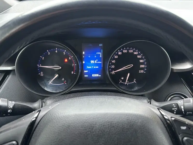 Toyota Toyota C-HR usata a Ferrara (12)