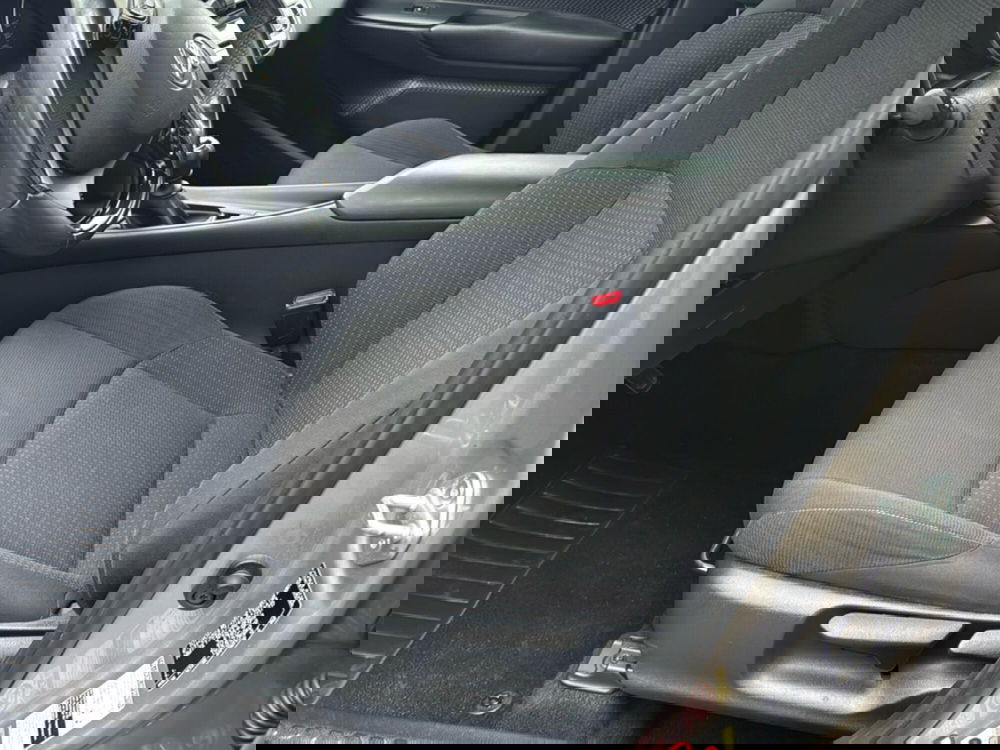 Toyota Toyota C-HR usata a Ferrara (8)