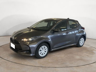 Toyota Yaris 1.5 Hybrid 5 porte Energy del 2025 usata a Vercelli