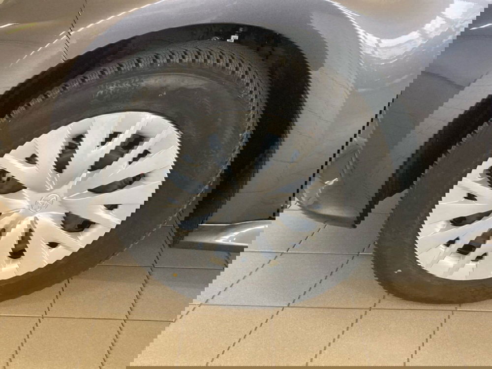 Toyota Yaris usata a Vercelli (8)