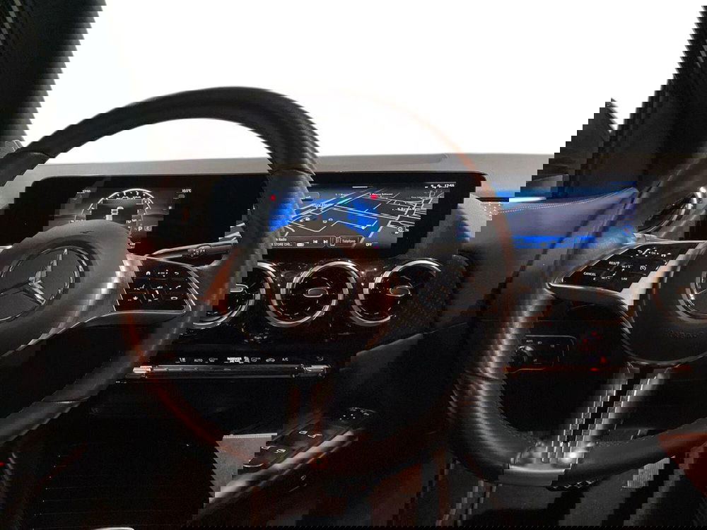 Mercedes-Benz GLA SUV usata a Macerata (11)