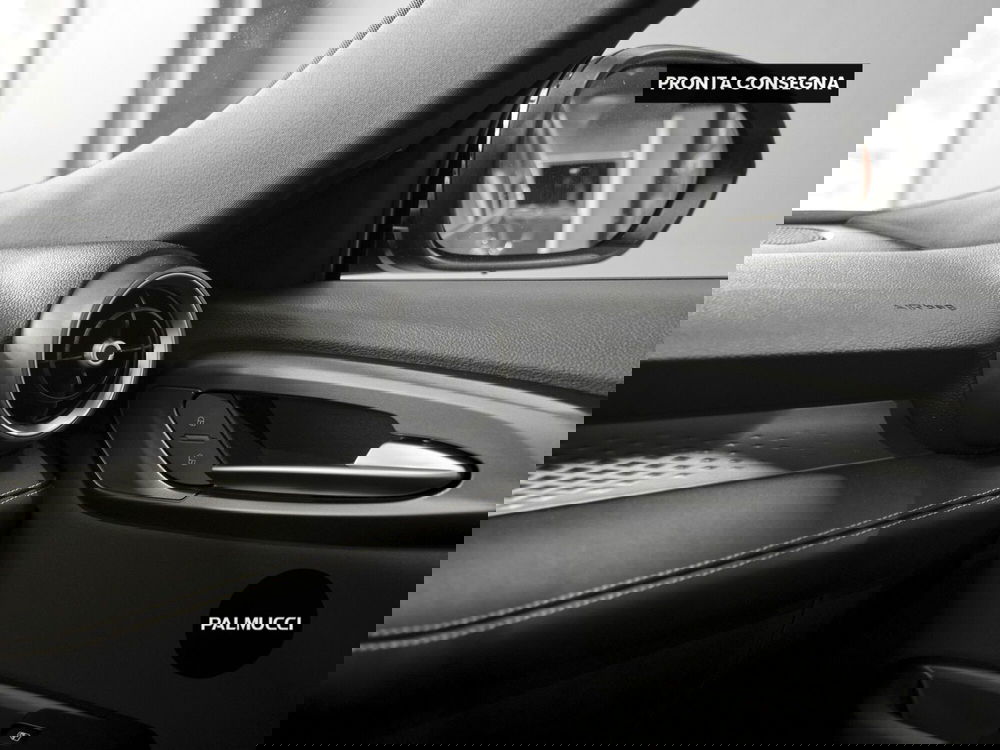 Alfa Romeo Tonale nuova a Prato (14)