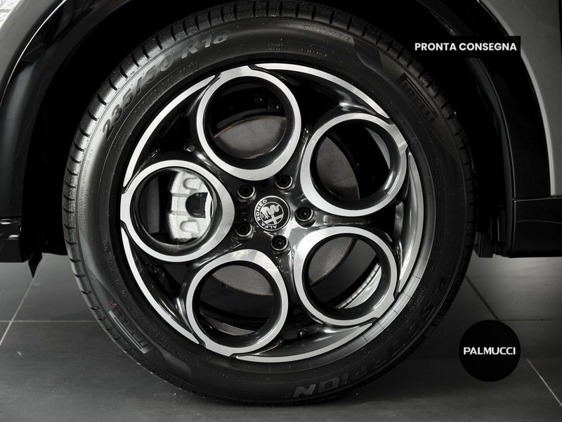 Alfa Romeo Tonale nuova a Prato (4)