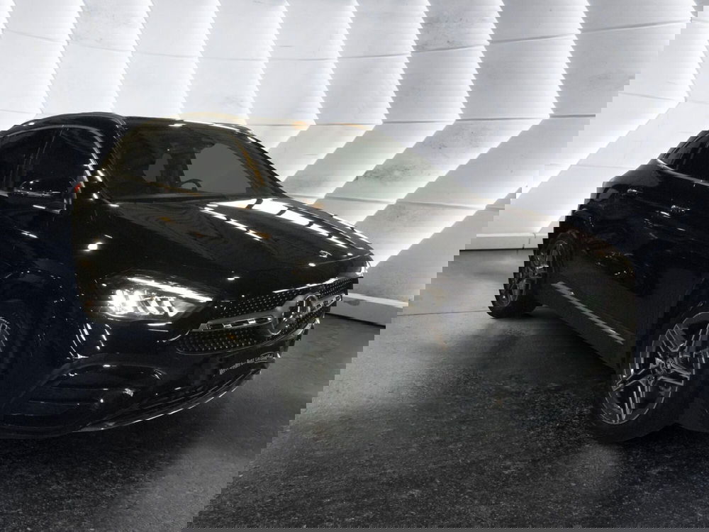 Mercedes-Benz GLA SUV usata a Caserta (3)