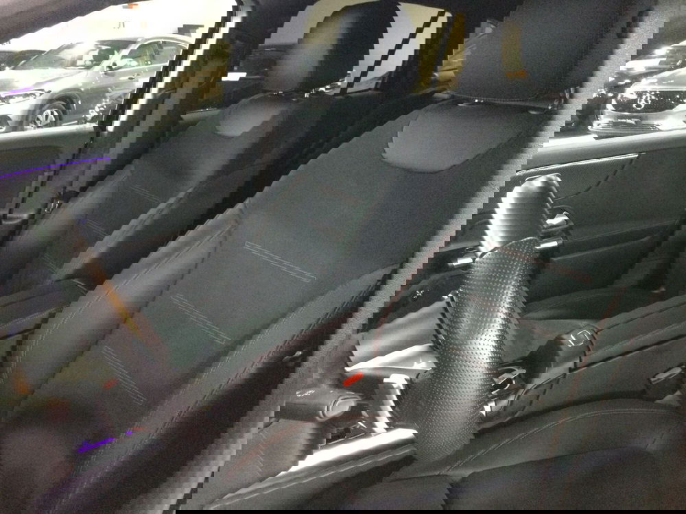 Mercedes-Benz GLA SUV usata a Caserta (9)