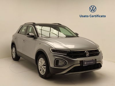 Volkswagen T-Roc 2.0 tdi Life 115cv del 2023 usata a Pratola Serra