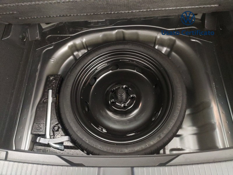Volkswagen T-Roc usata a Avellino (12)