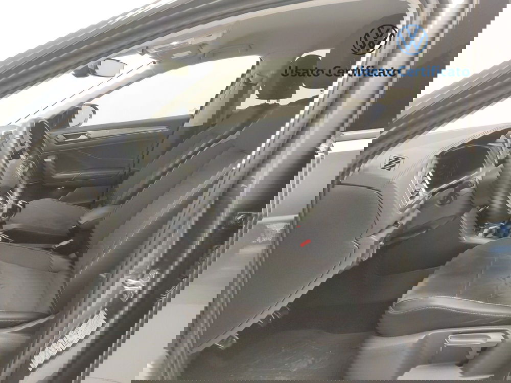 Volkswagen T-Roc usata a Avellino (17)