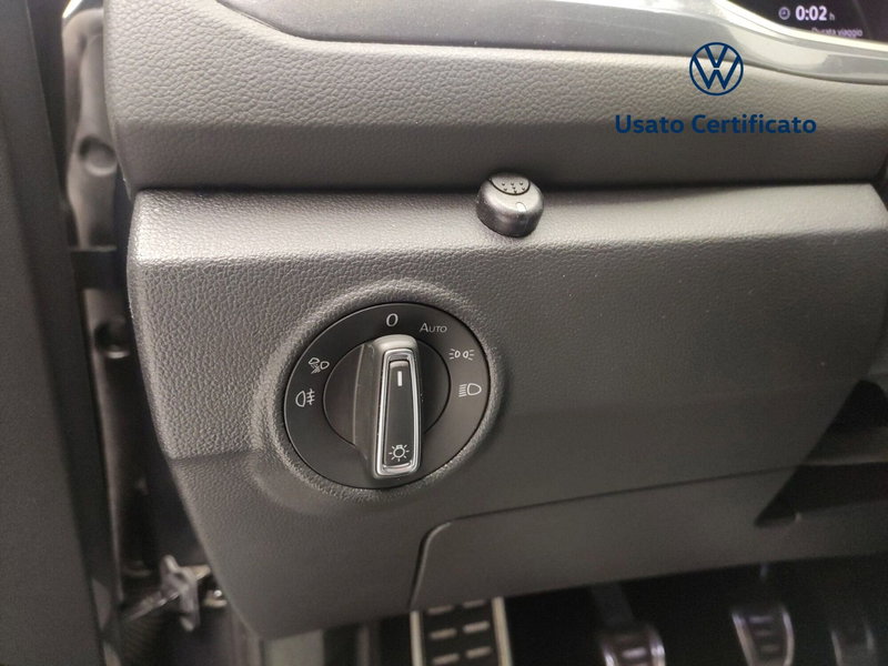Volkswagen T-Roc usata a Avellino (19)
