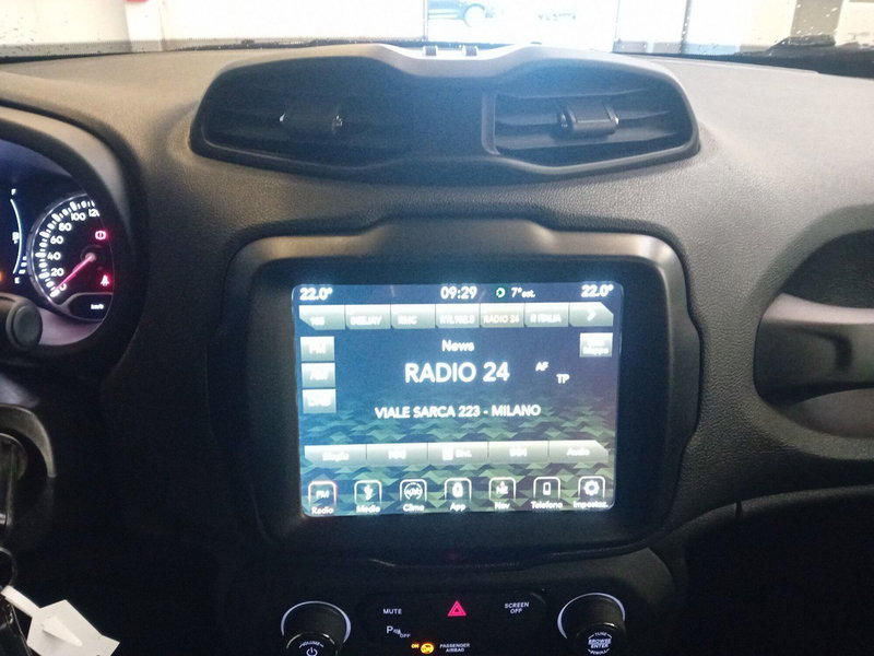 Jeep Renegade usata a Pordenone (16)