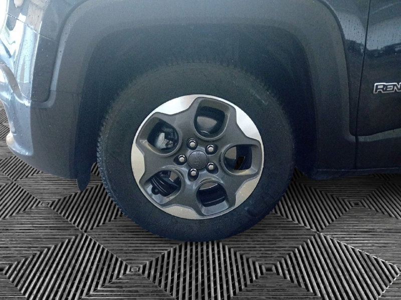 Jeep Renegade usata a Pordenone (9)