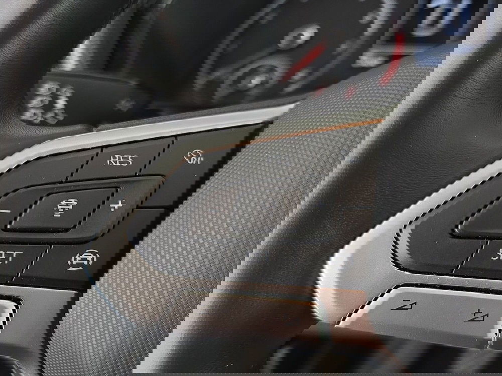 Volkswagen T-Cross usata a Alessandria (17)