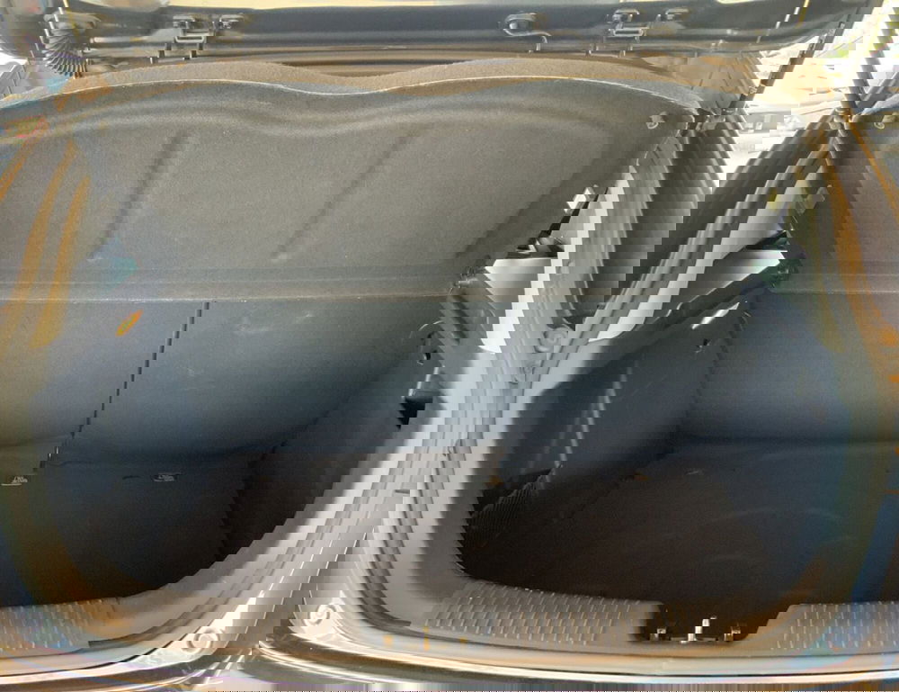 Kia Rio usata a Perugia (16)