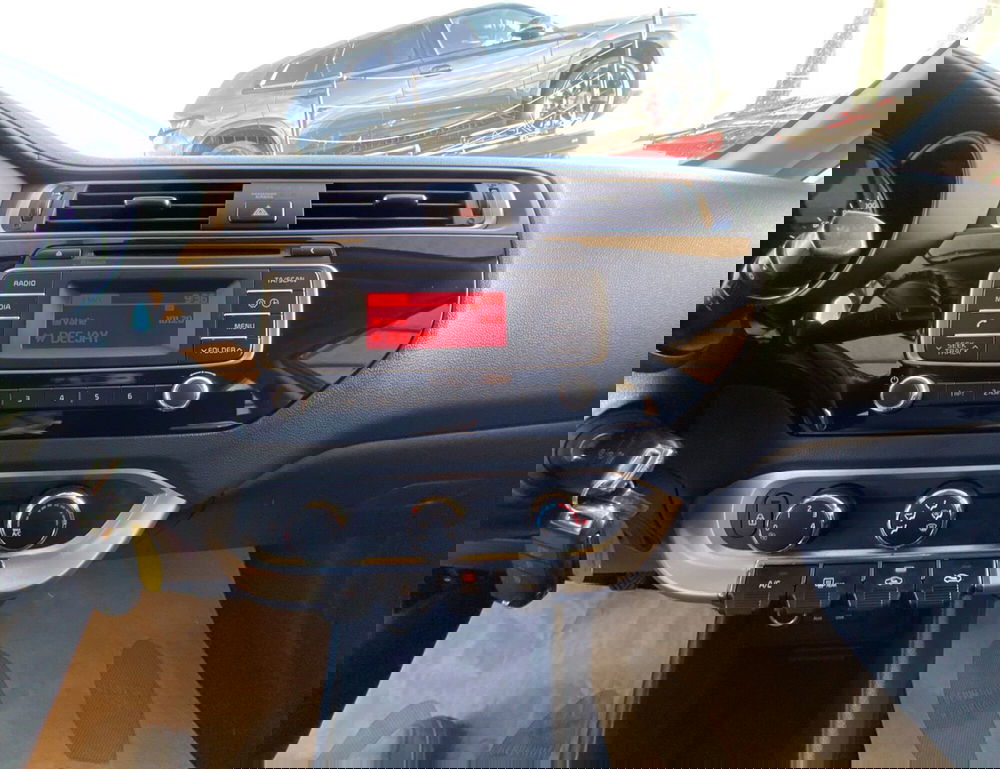 Kia Rio usata a Perugia (7)