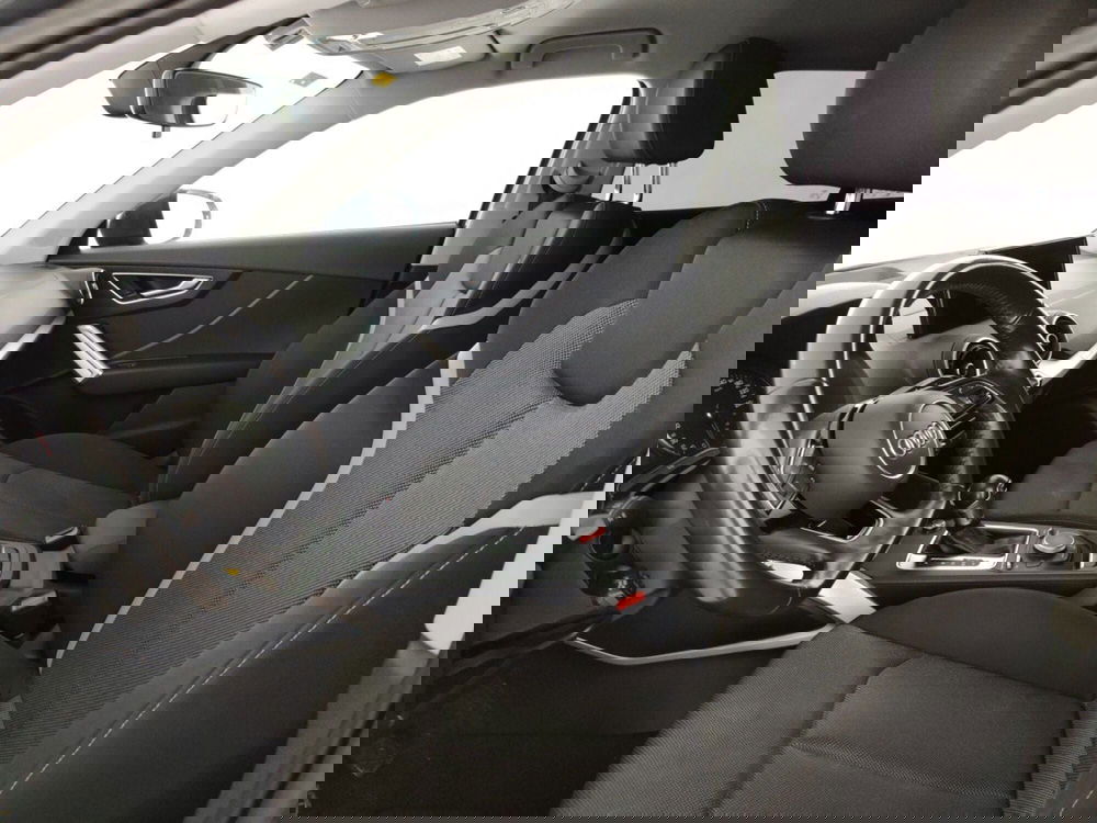 Audi Q2 usata a Massa-Carrara (7)