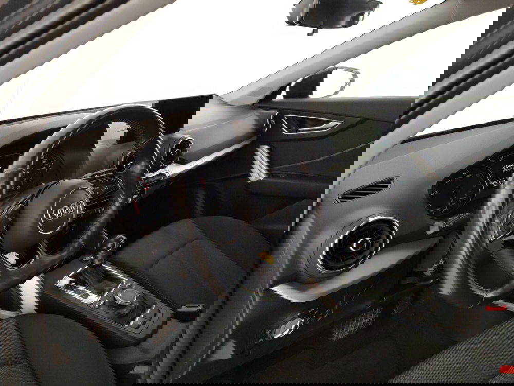 Audi Q2 usata a Massa-Carrara (8)