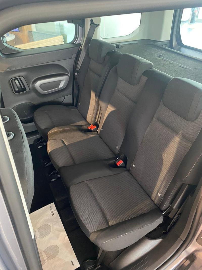 Toyota Proace City Verso Electric nuova a Perugia (8)