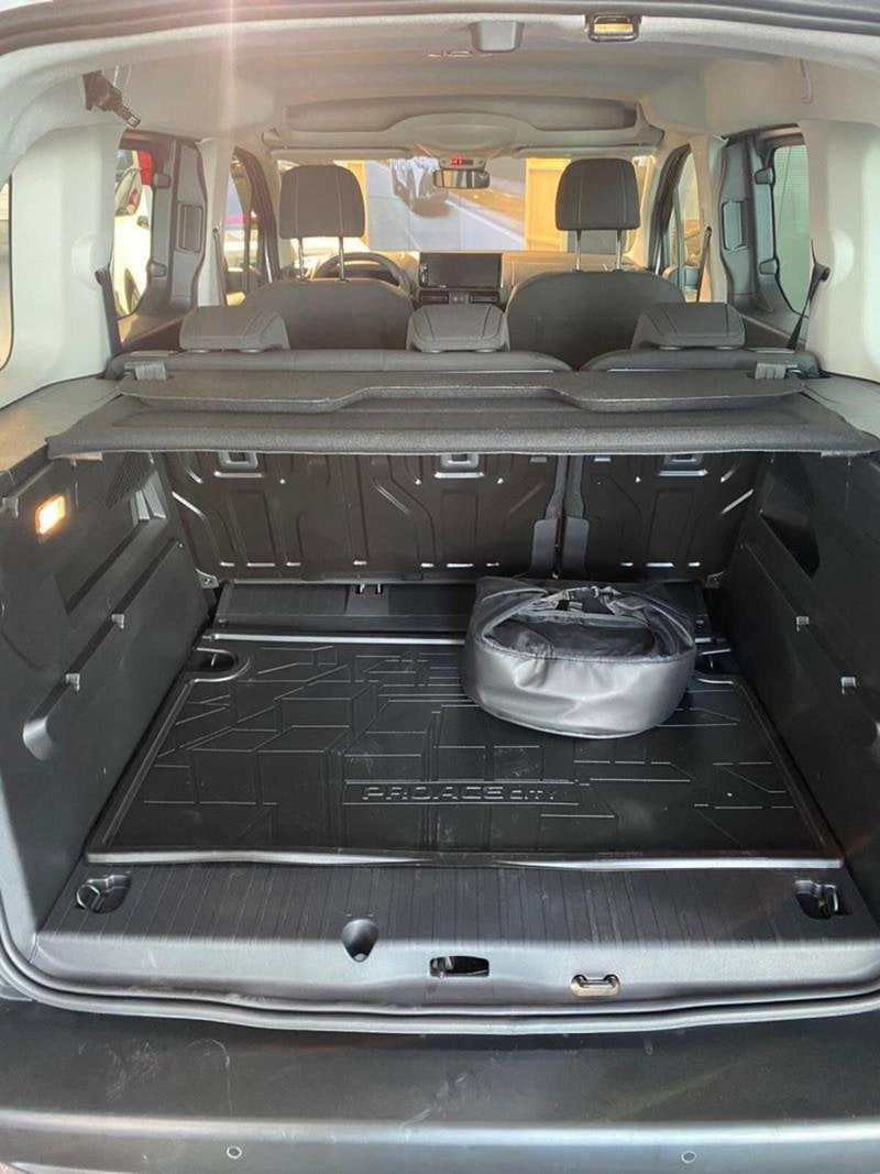 Toyota Proace City Verso Electric nuova a Perugia (9)