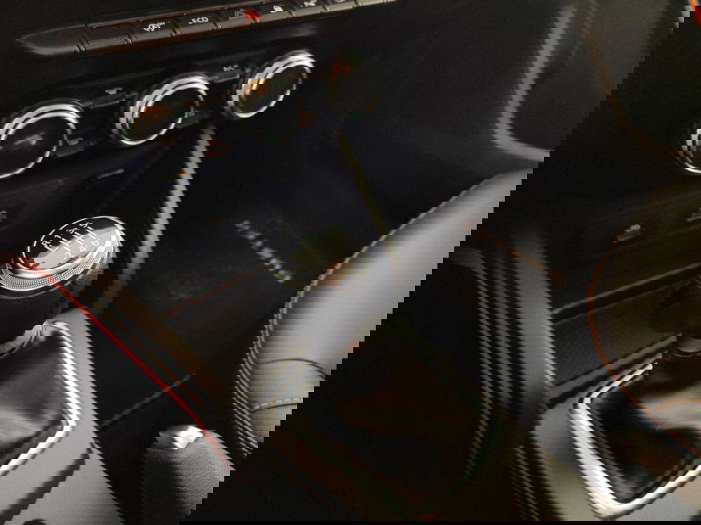 Dacia Duster usata a Massa-Carrara (11)