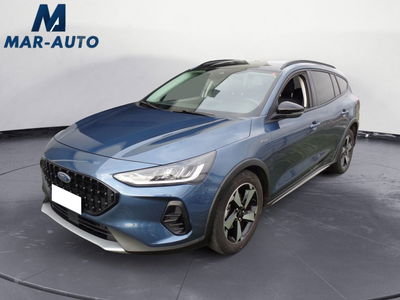 Ford Focus Station Wagon 1.0 EcoBoost Hybrid 125 CV SW Active del 2023 usata a Castelfranco Veneto