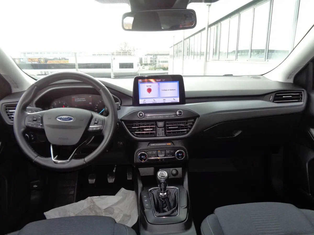 Ford Focus Station Wagon usata a Treviso (11)
