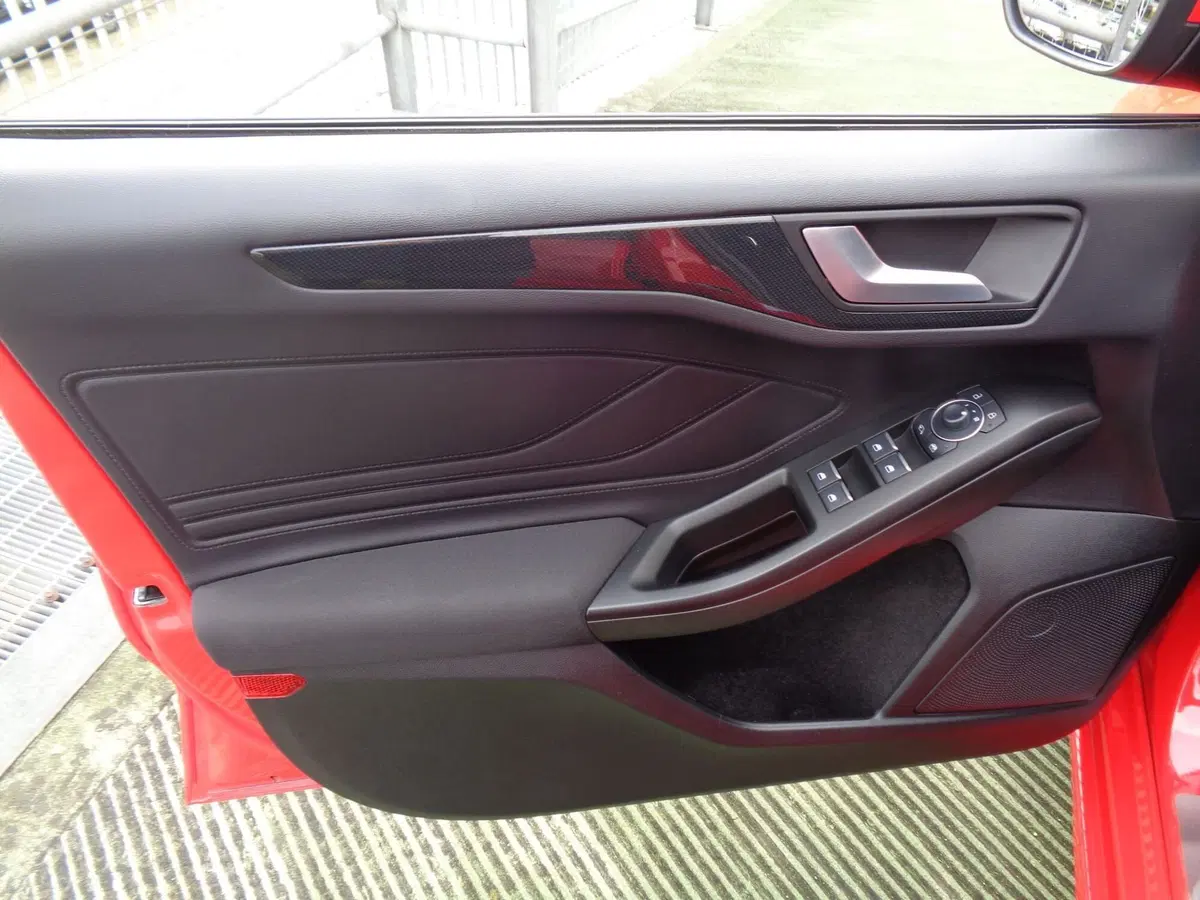 Ford Focus usata a Treviso (7)