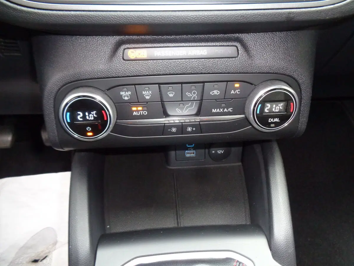 Ford Focus usata a Treviso (15)
