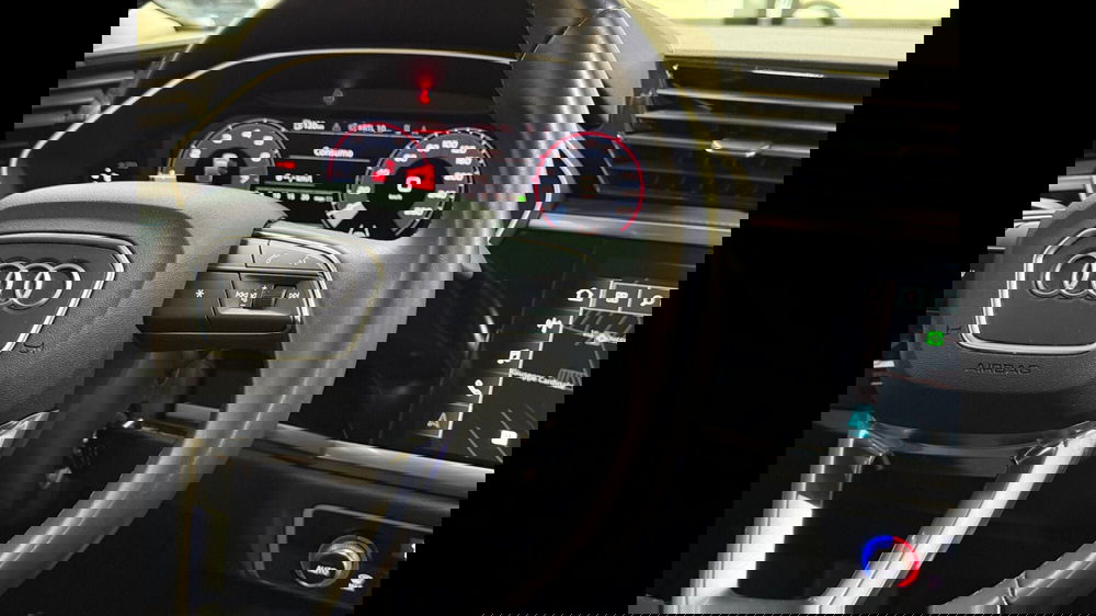 Audi Q3 Sportback usata a Palermo (11)