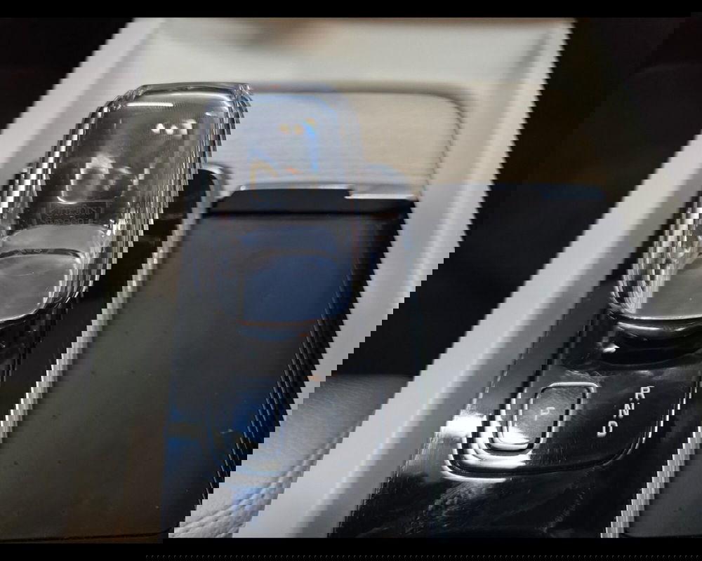 Volvo XC60 usata a Caserta (15)