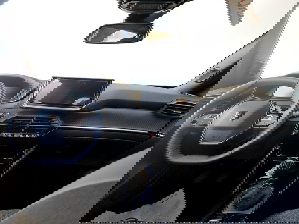 Peugeot 2008 nuova a Varese (9)