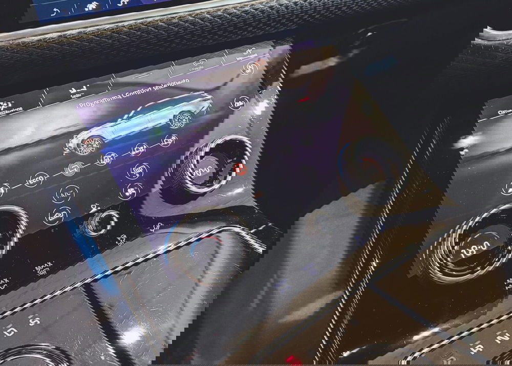 Land Rover Range Rover Velar usata a Vercelli (10)