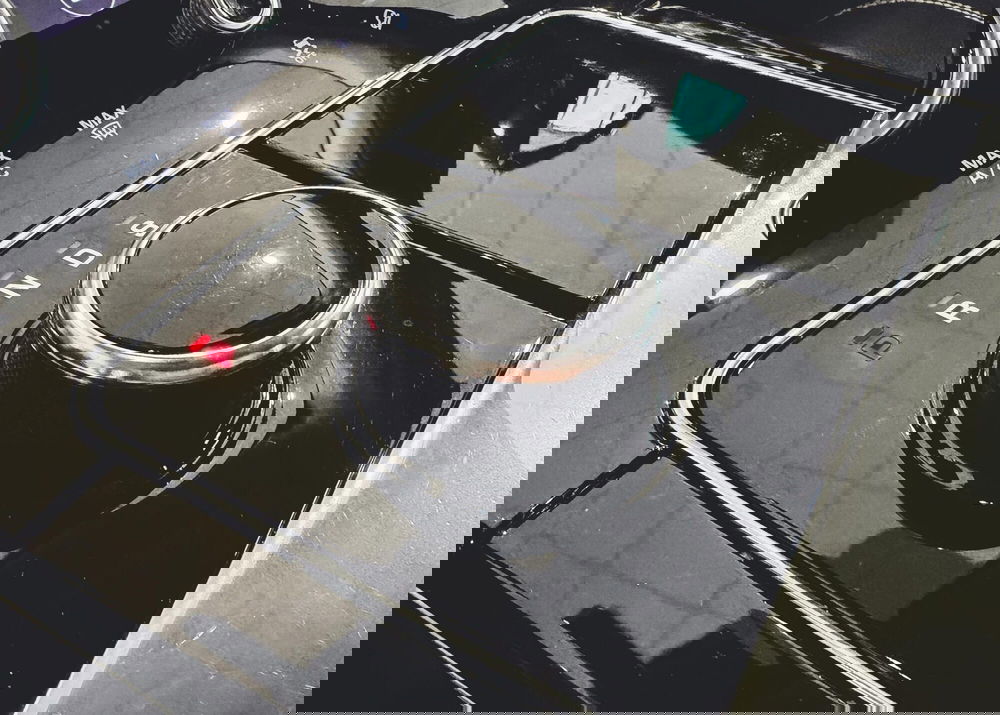 Land Rover Range Rover Velar usata a Vercelli (12)