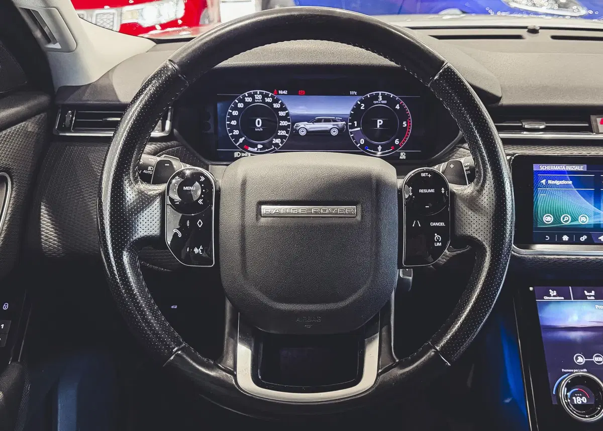 Land Rover Range Rover Velar usata a Vercelli (17)