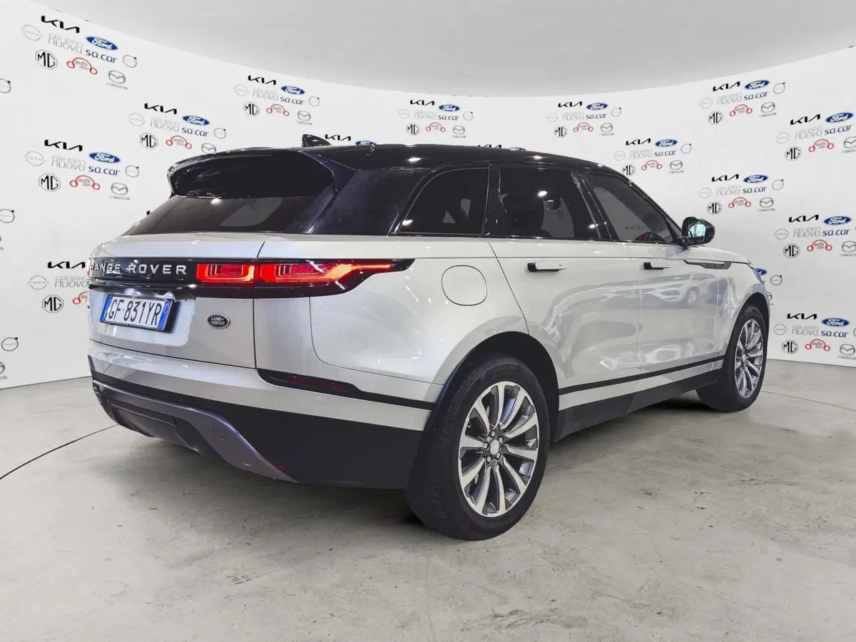 Land Rover Range Rover Velar usata a Vercelli (3)
