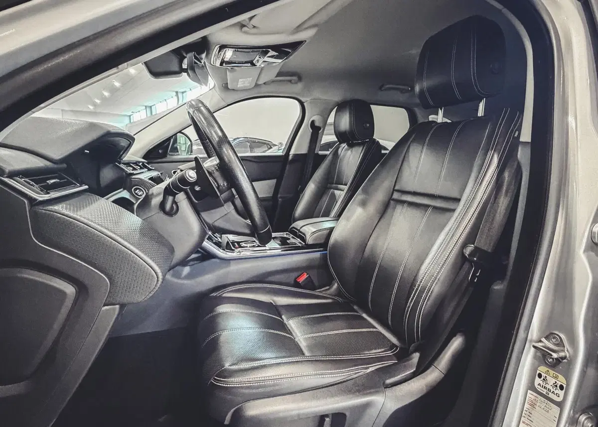 Land Rover Range Rover Velar usata a Vercelli (8)