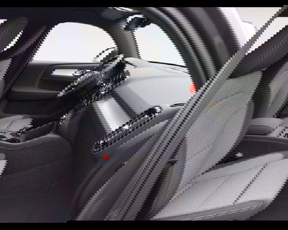 Volvo XC40 nuova a Bologna (14)