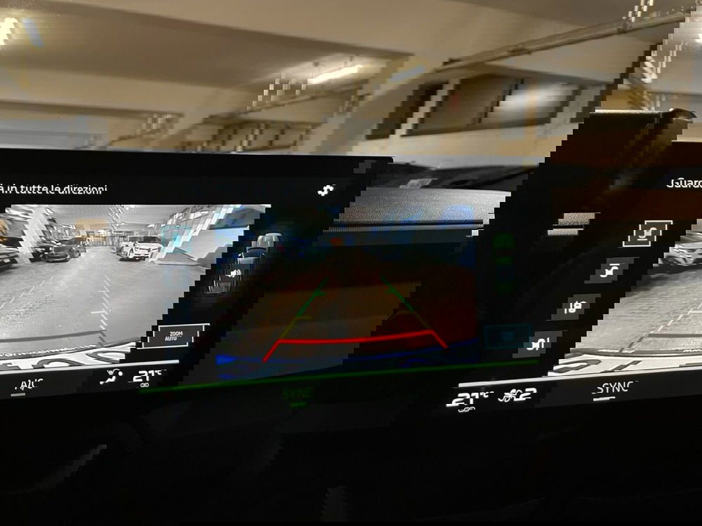 Dacia Bigster usata a Milano (14)