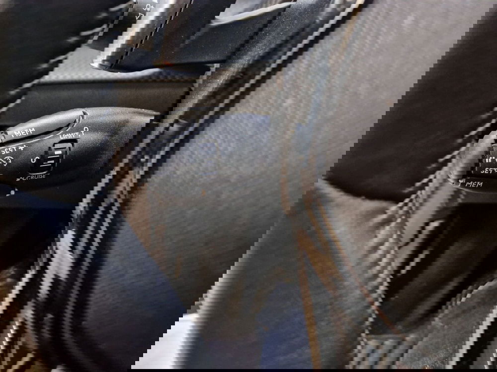 Peugeot 208 usata a Varese (17)