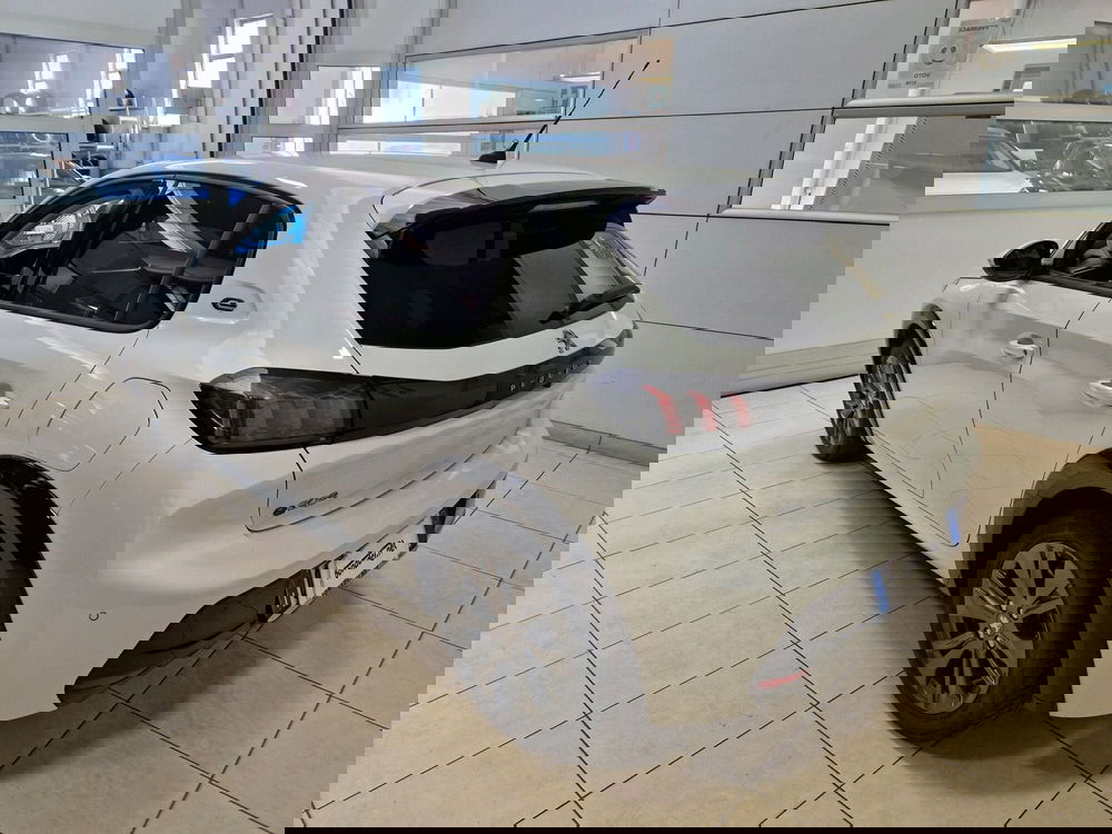 Peugeot 208 usata a Varese (4)