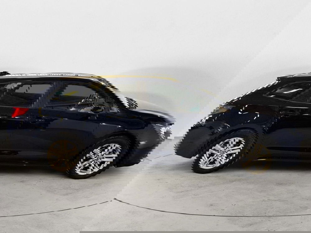 Toyota Corolla Touring Sports usata a Monza e Brianza (7)