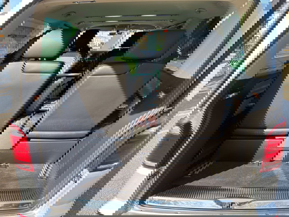 Volkswagen Multivan usata a Modena (12)