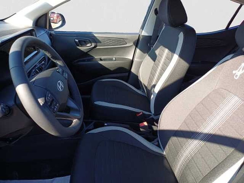 Hyundai i10 nuova a Venezia (10)