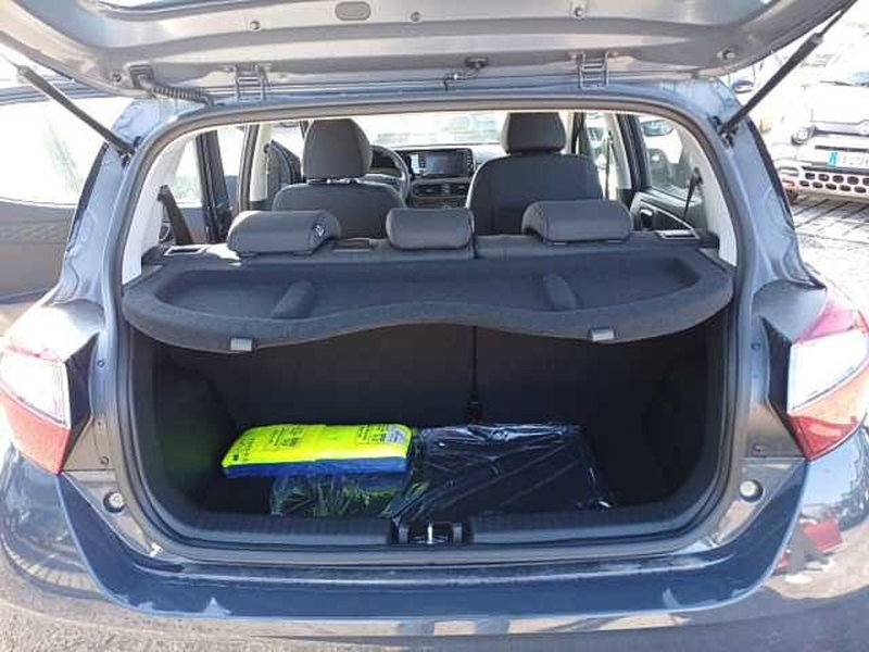 Hyundai i10 nuova a Venezia (17)