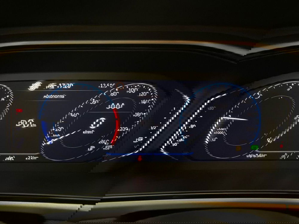 Volkswagen T-Roc nuova a Prato (13)