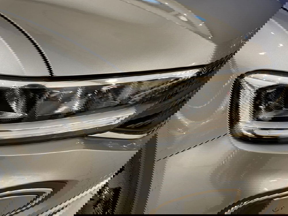 Volkswagen T-Roc nuova a Prato (7)