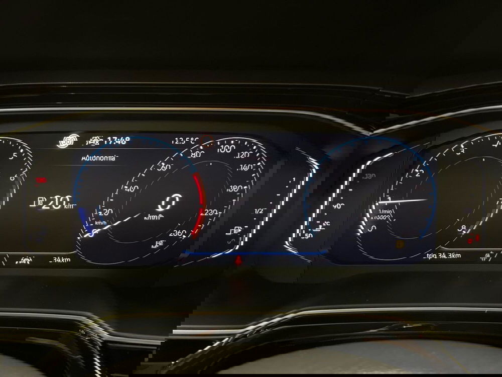 Volkswagen Polo nuova a Prato (13)