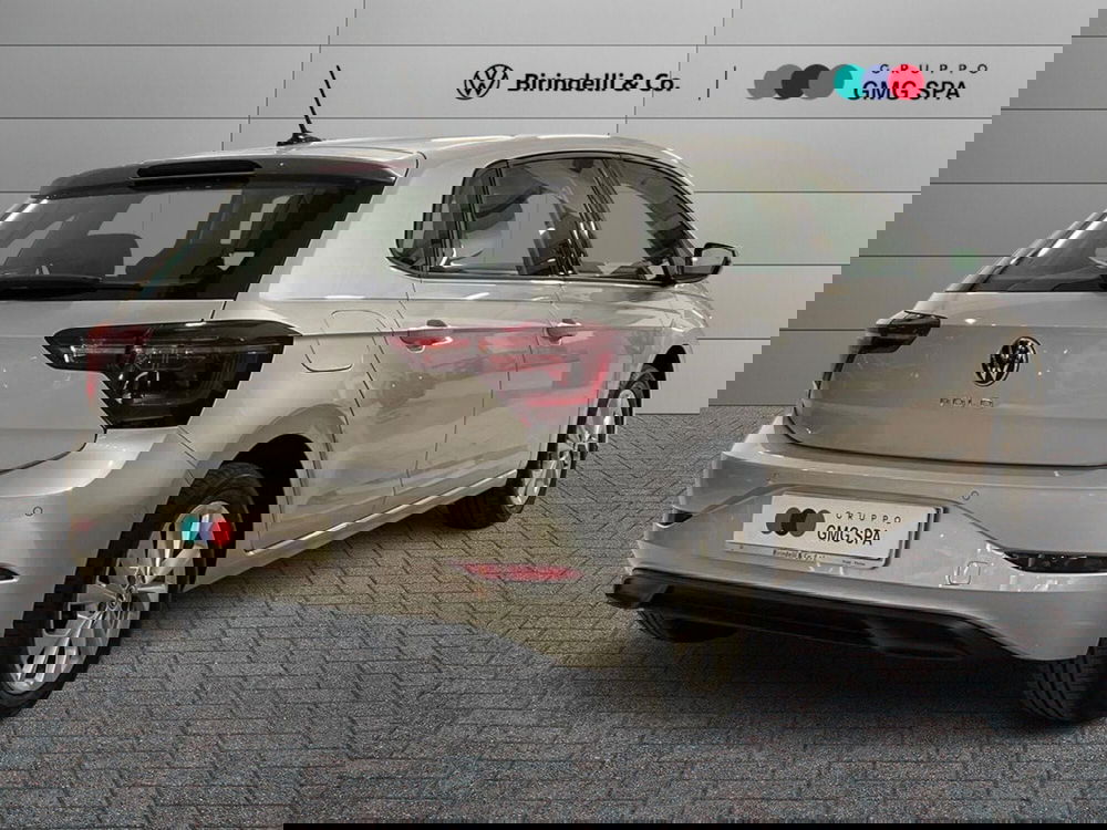 Volkswagen Polo nuova a Prato (3)