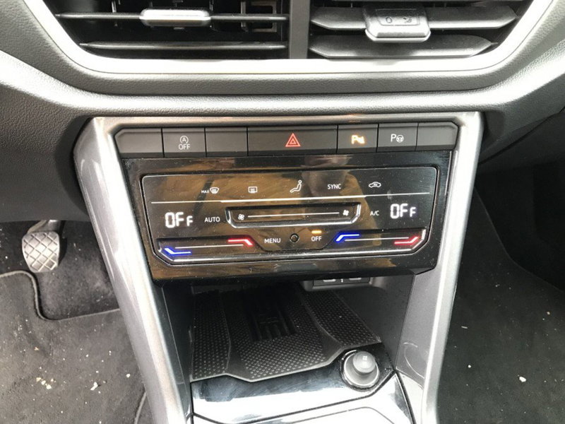 Volkswagen T-Roc usata a Cuneo (11)