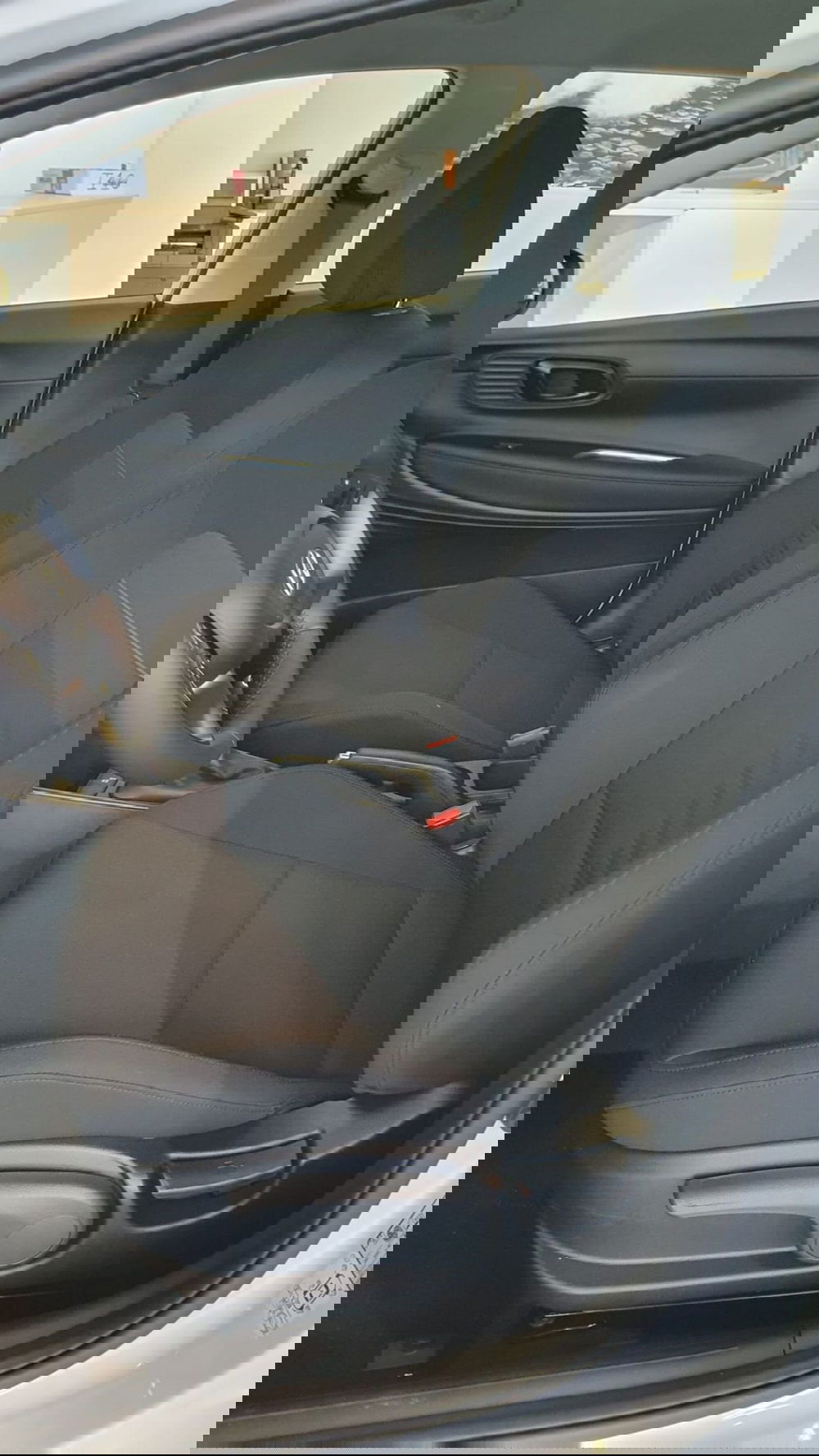 Hyundai Bayon nuova a Frosinone (7)